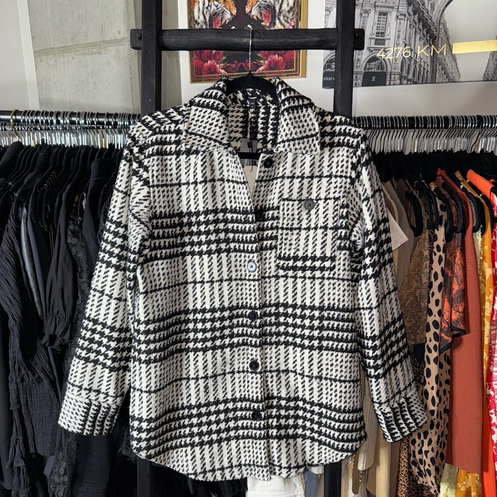Express Oversized Houndstooth Plaid Shacket